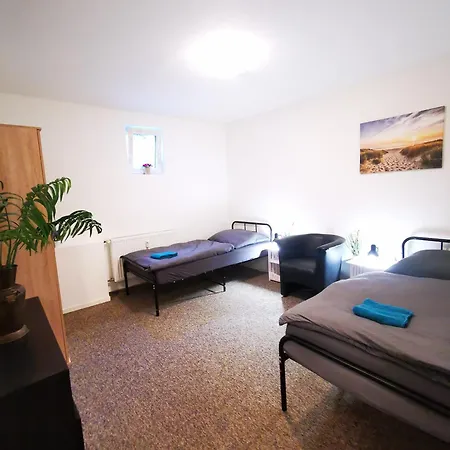 Schwert Souterrain Monteurwohnung Verden
